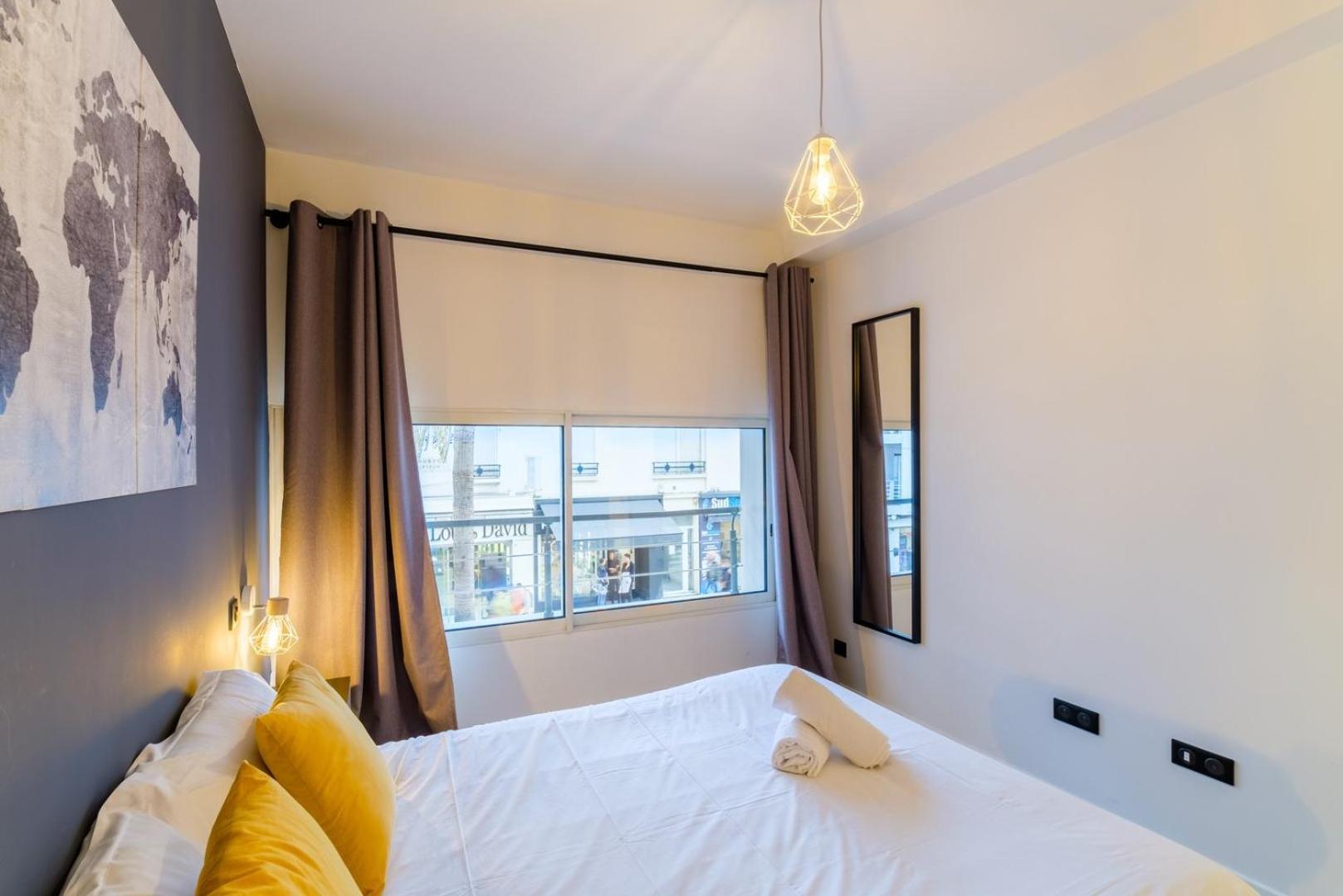 Vivez Antibes ! Logez A 6 Au Centre-Ville ภายนอก รูปภาพ